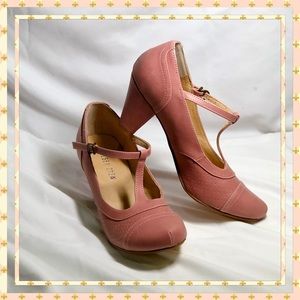 Chelsea Crew Malibu Rose T-Strap Heels in Rose 6.5